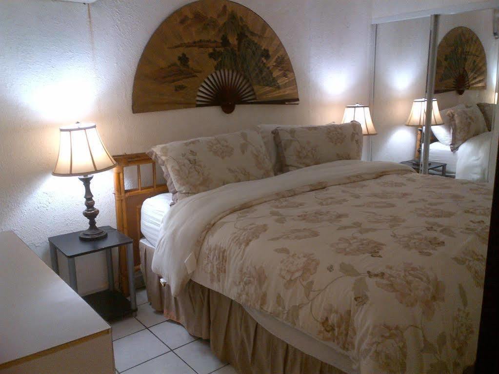 Coconut Palms Inn 린콘 외부 사진