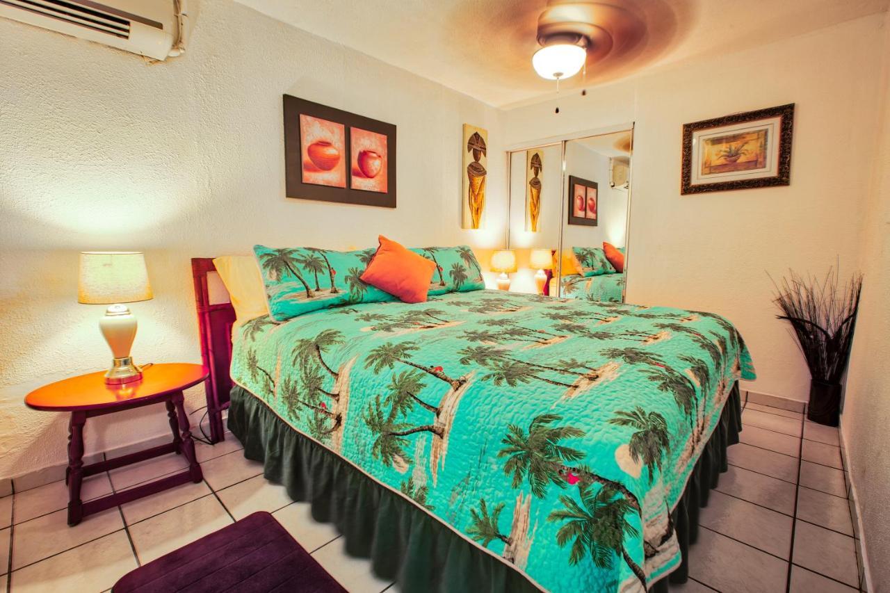 Coconut Palms Inn 린콘 외부 사진