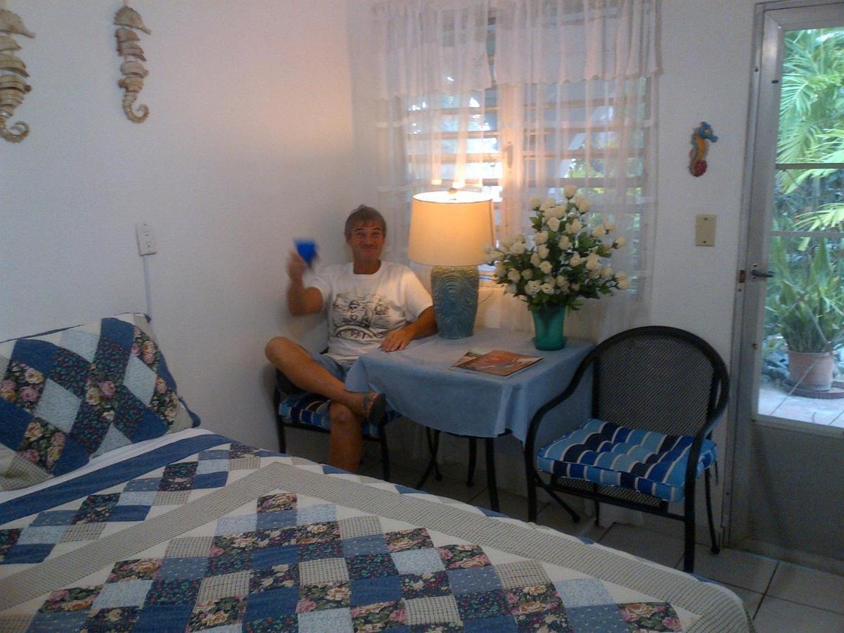 Coconut Palms Inn 린콘 객실 사진